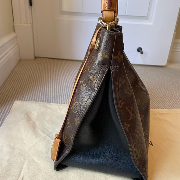 Louis Vuitton Gaia MNG Noir - Picture 4 of 7